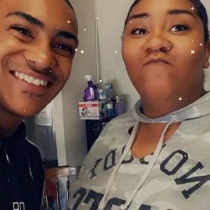 Meet your Posher, Naya